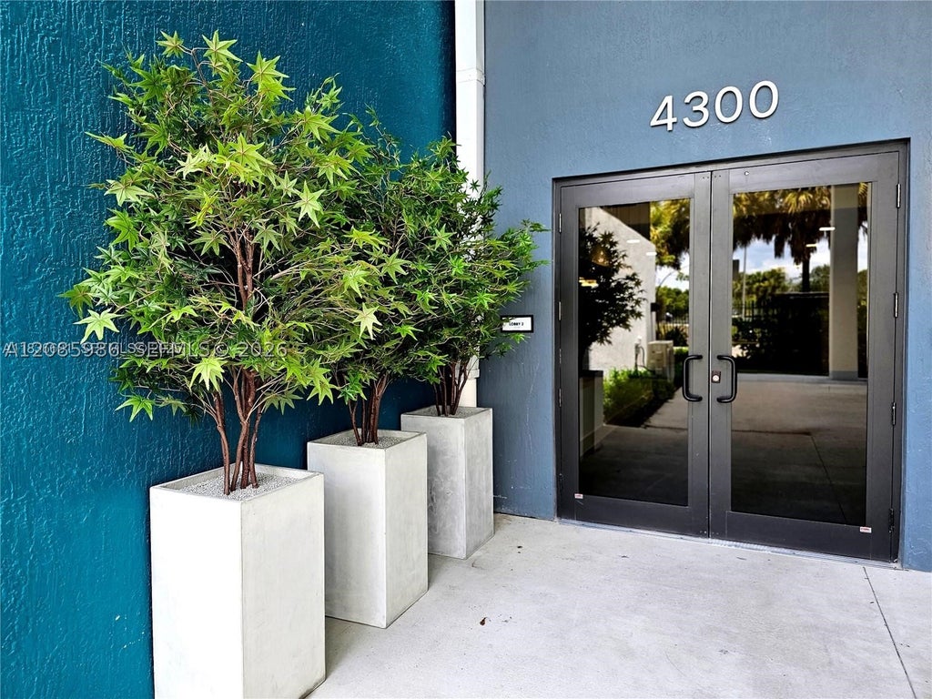 Photo of 4400 Sunrise Blvd #S2-A, Plantation, FL 33317 (MLS # A12085986)