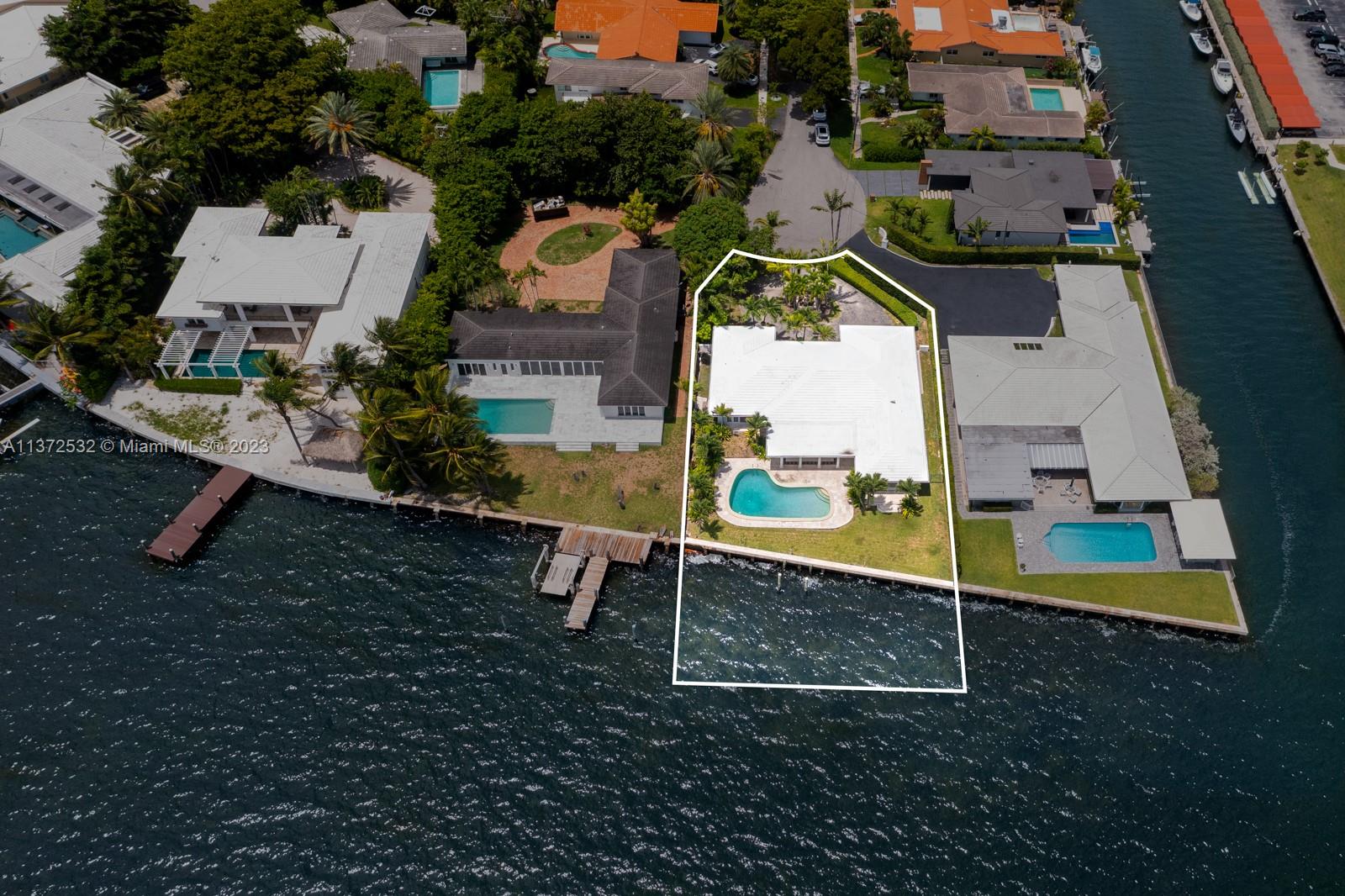 RIVER BAY PARK ADDN - Residential