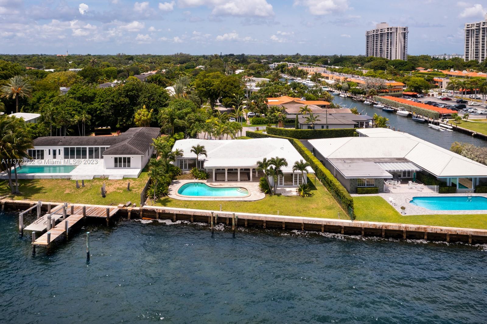 RIVER BAY PARK ADDN - Residential