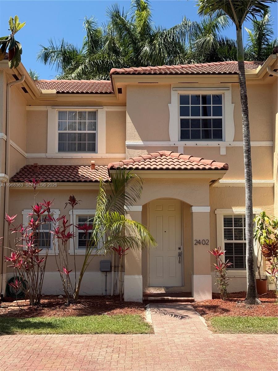 FLORIDIAN ISLES - Residential