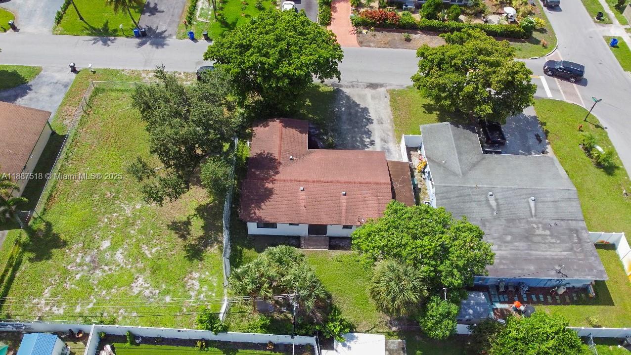 GOLDEN HEIGHTS HOMES - Residential