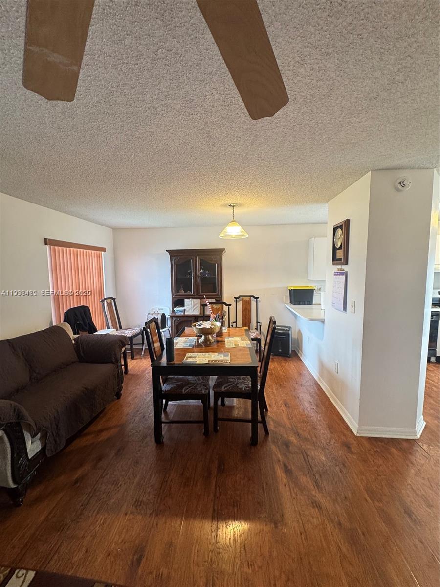 LESLIE ESTATES SEC SIX - Residential