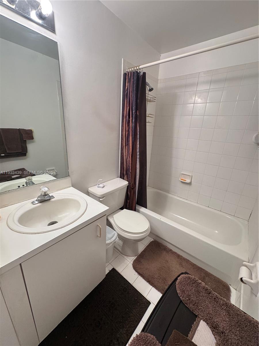 LESLIE ESTATES SEC SIX - Residential