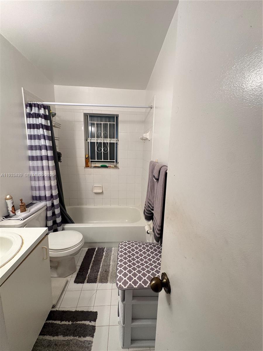 LESLIE ESTATES SEC SIX - Residential