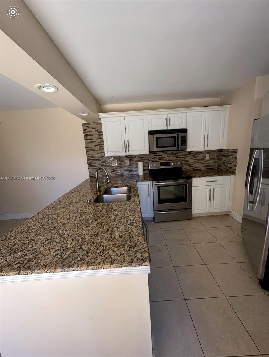 BOCA RIO NORTH - Residential
