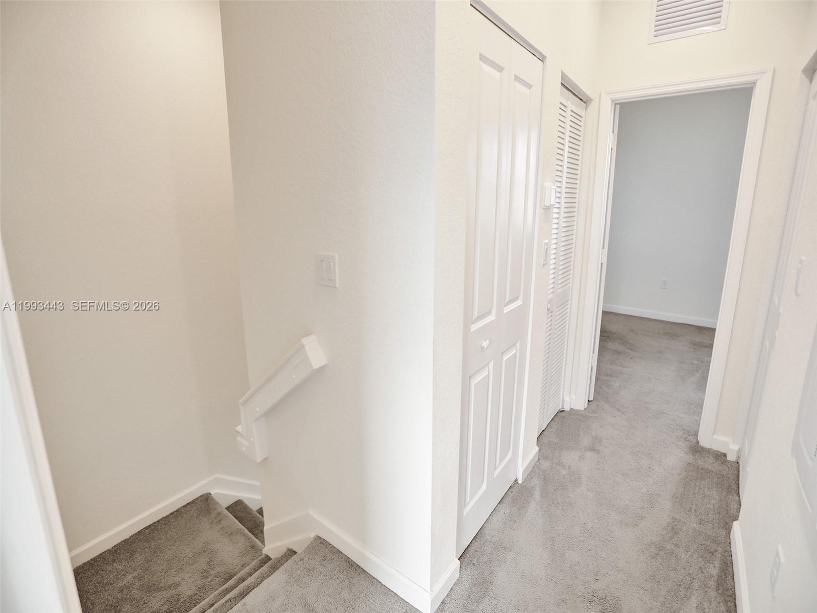 AQUABELLA NORTH - Residential Lease