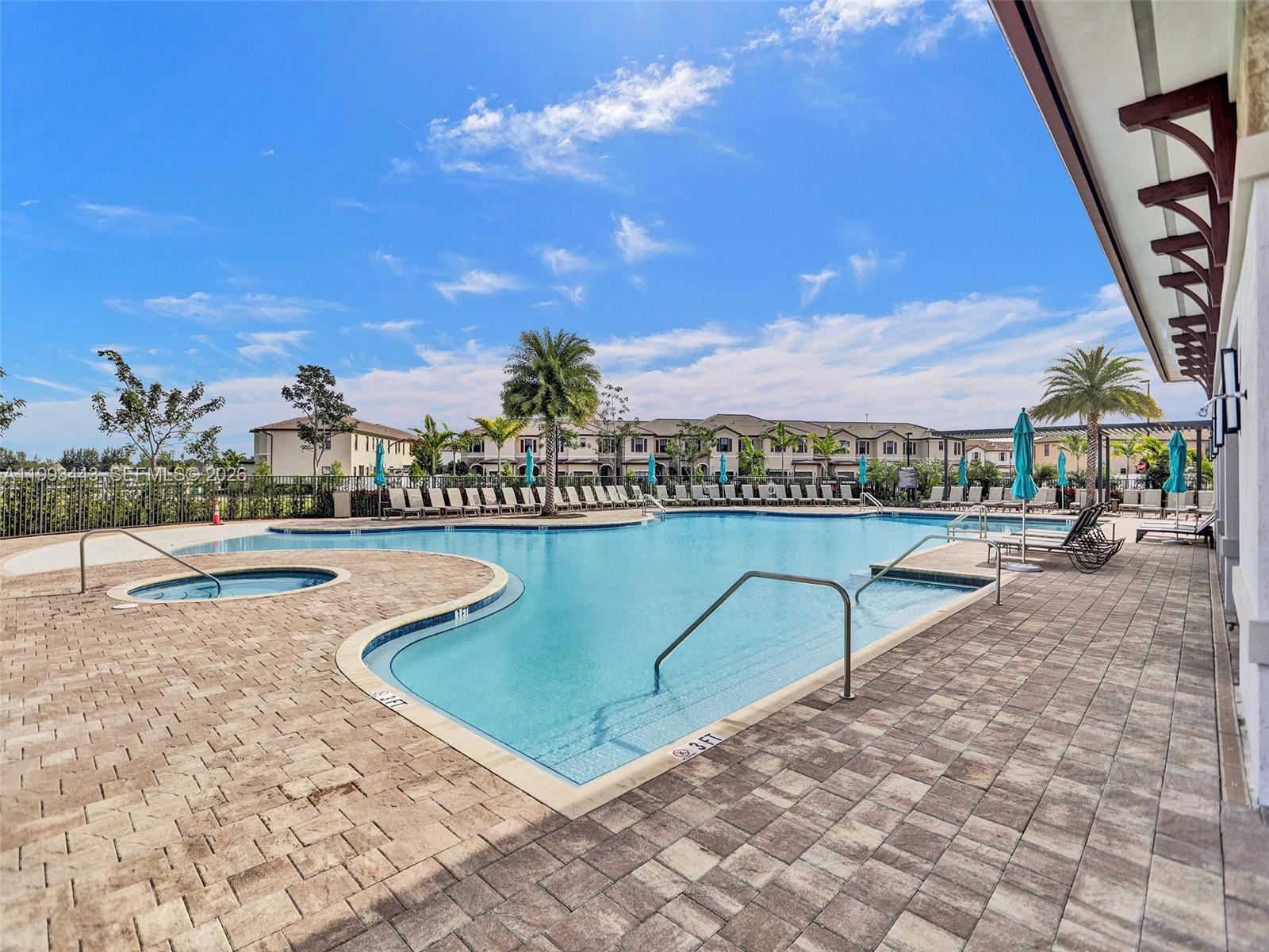 AQUABELLA NORTH - Residential Lease