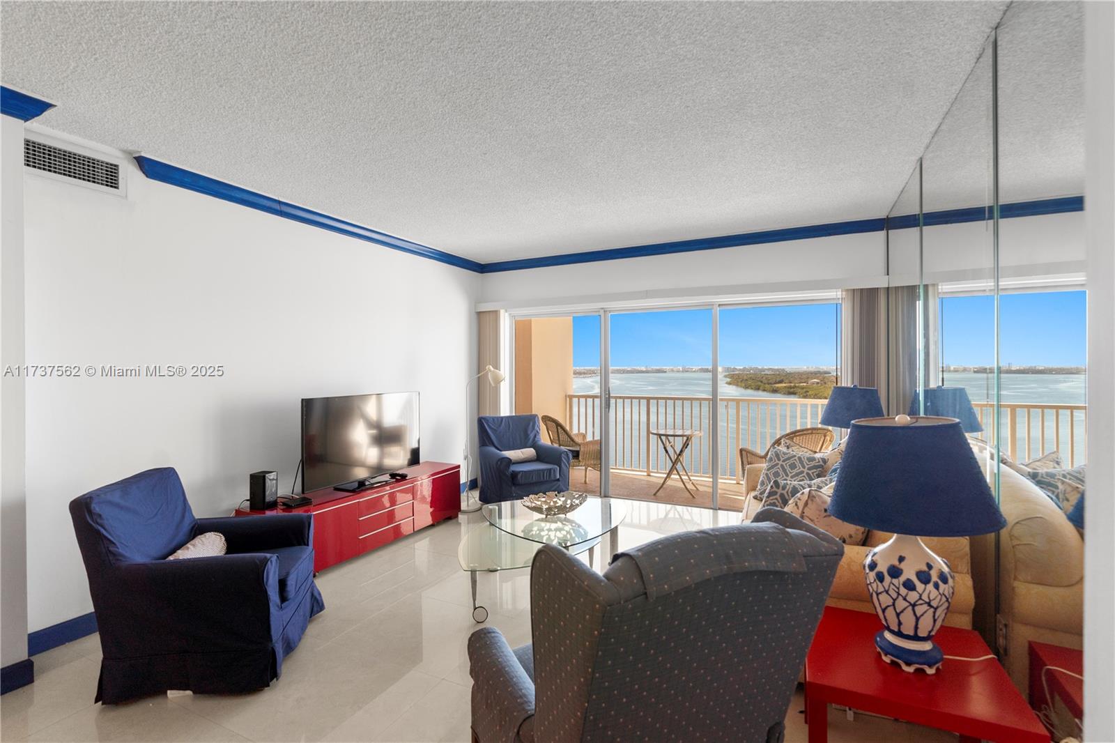 ARLEN HOUSE CONDO - Residential