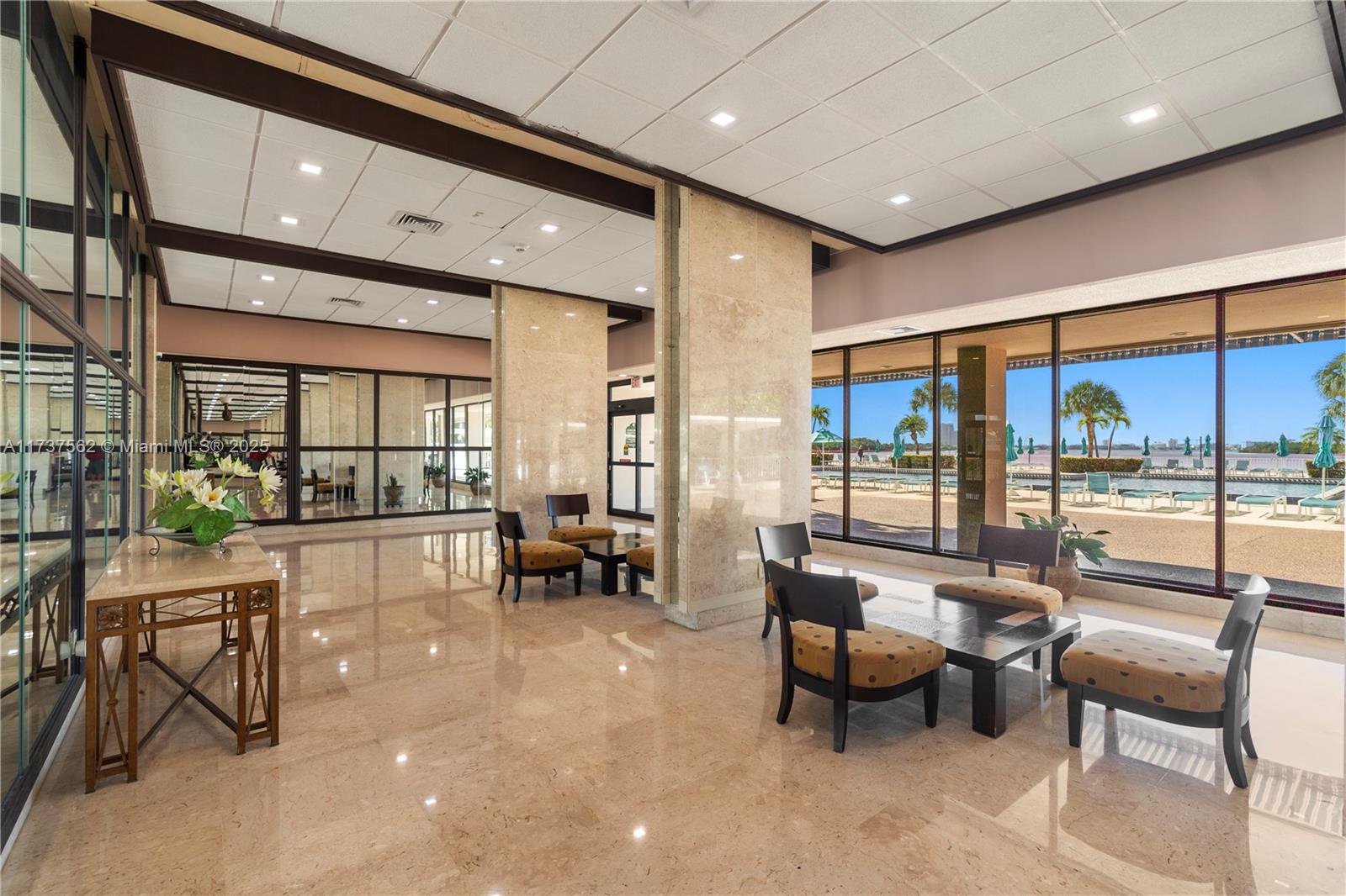 ARLEN HOUSE CONDO - Residential