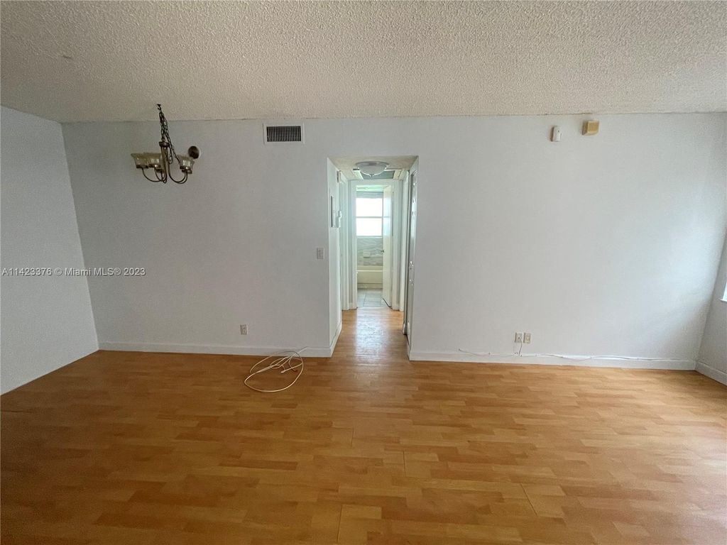 Photo of 812 Twin Lakes Dr #17-C, Coral Springs, FL 33071 (MLS # A11423376)