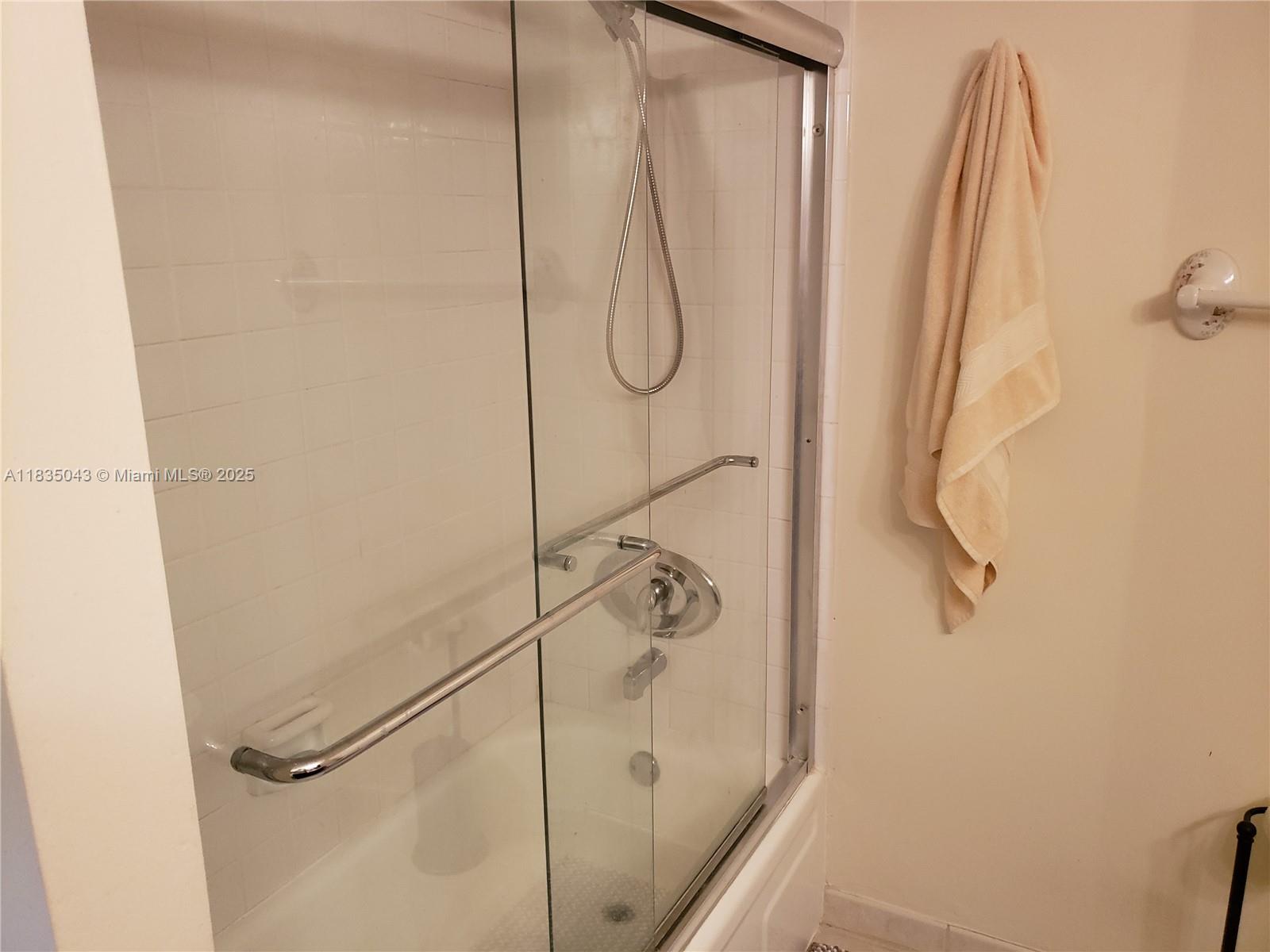 LAKE POINT TOWER CONDOMIN - Residential Lease