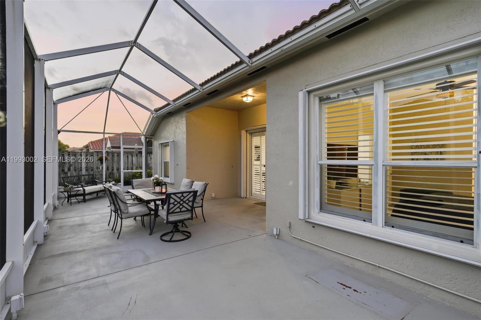 PEMBROKE FALLS - Residential