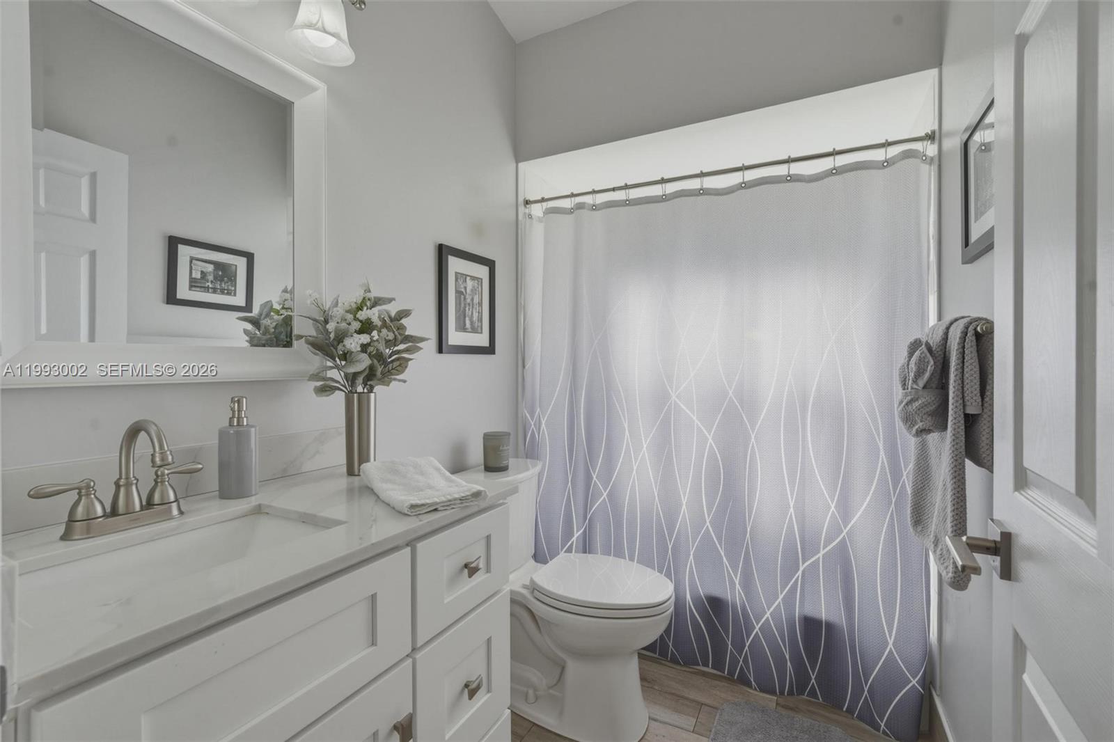 PEMBROKE FALLS - Residential