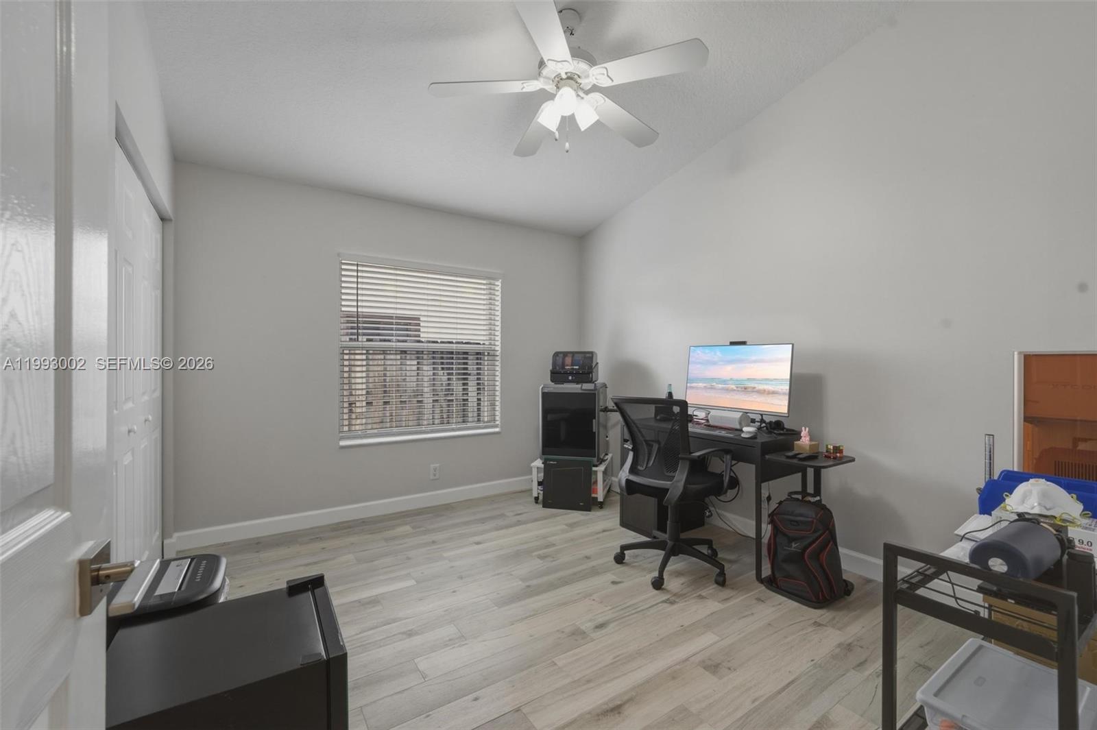 PEMBROKE FALLS - Residential