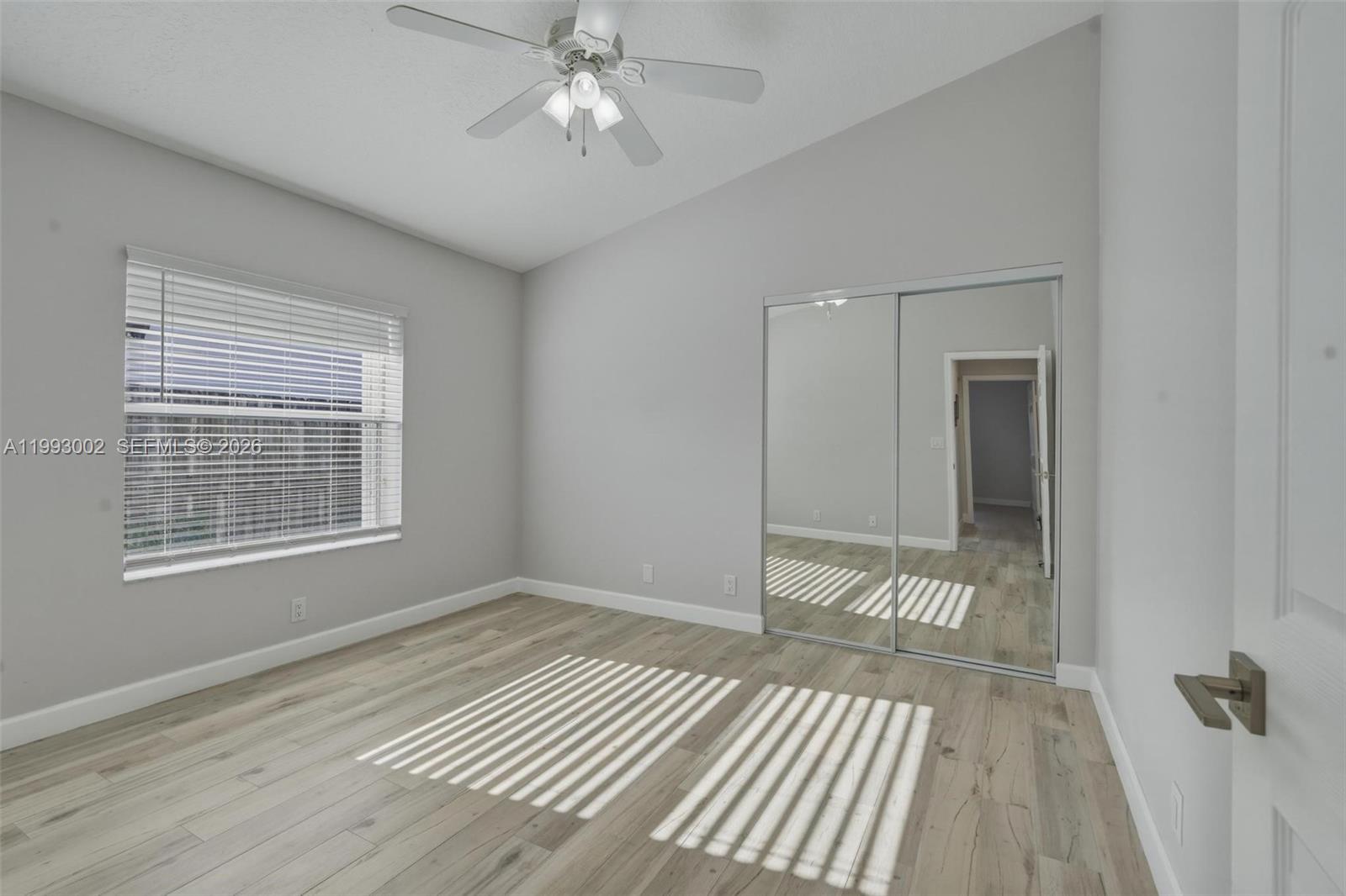 PEMBROKE FALLS - Residential