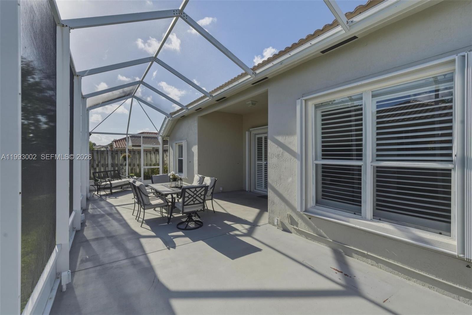 PEMBROKE FALLS - Residential