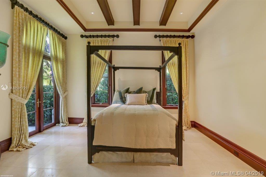 Jupiter Island - Residential