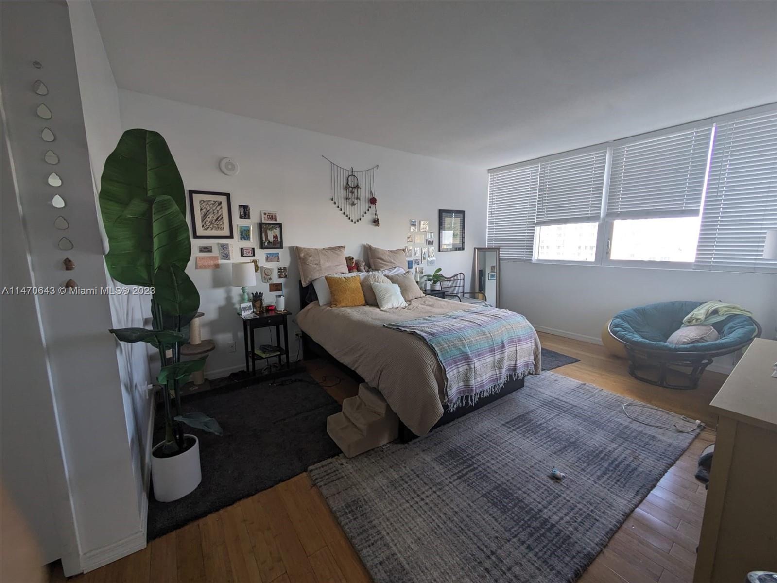 BLUE BAY TOWER CONDO - Residential Lease