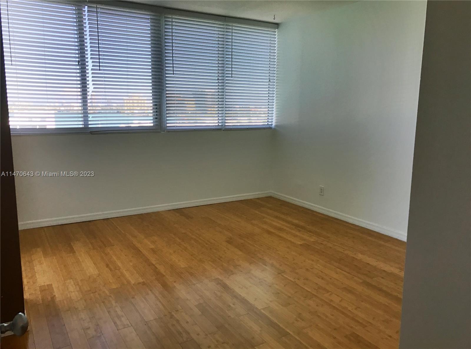 BLUE BAY TOWER CONDO - Residential Lease