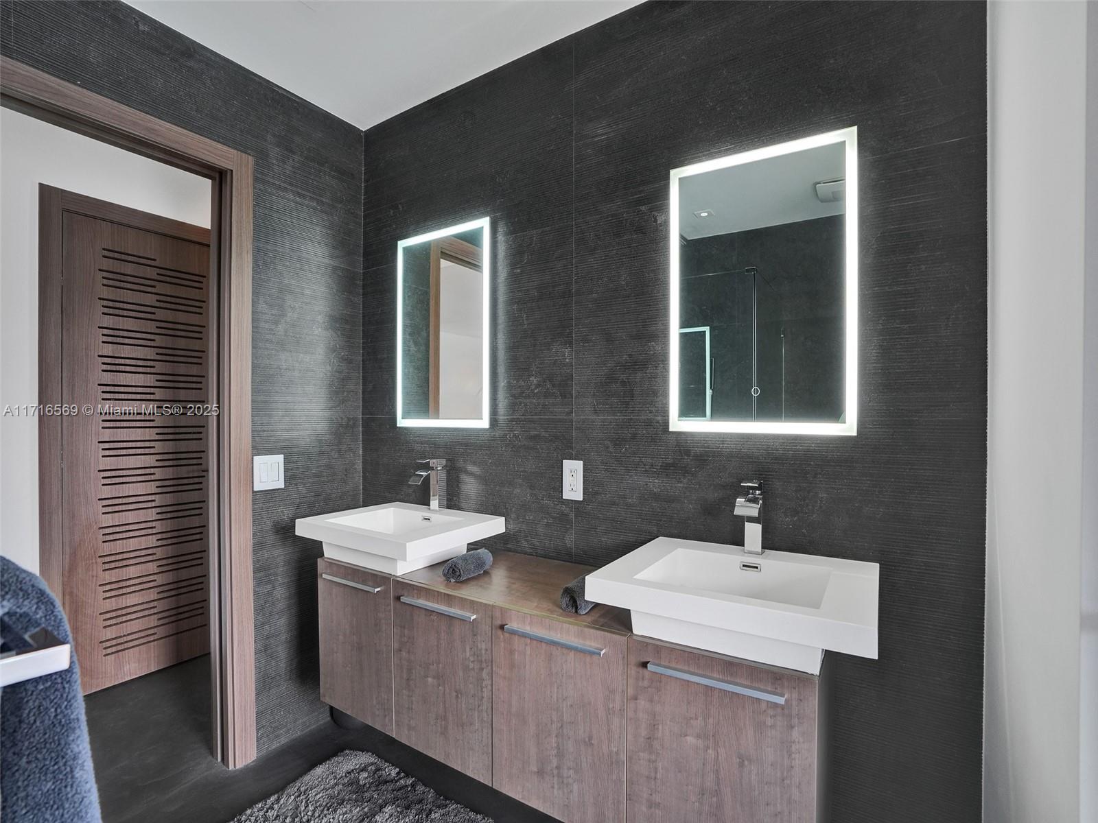 SANS SOUCI ESTATES - Residential