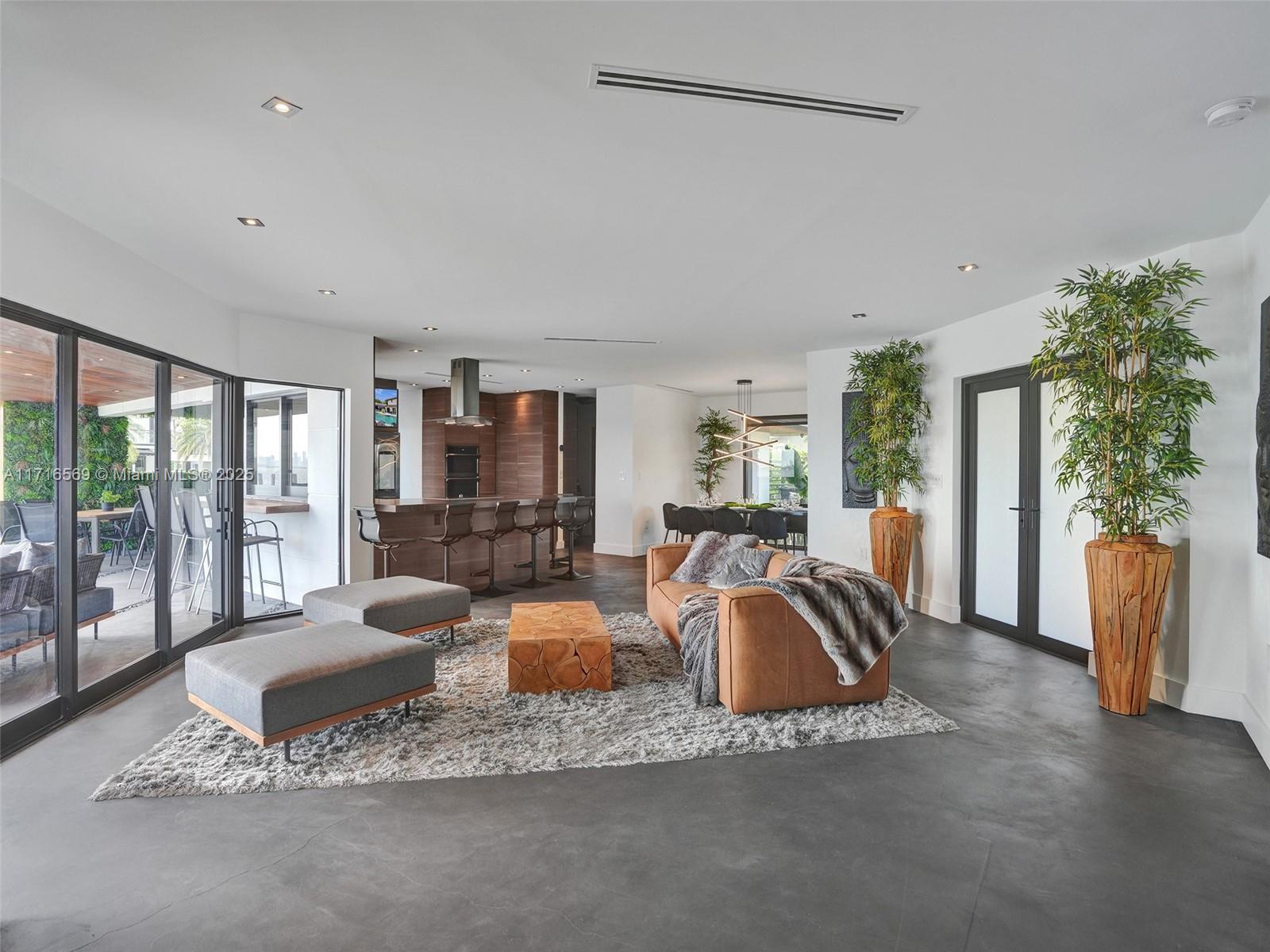 SANS SOUCI ESTATES - Residential