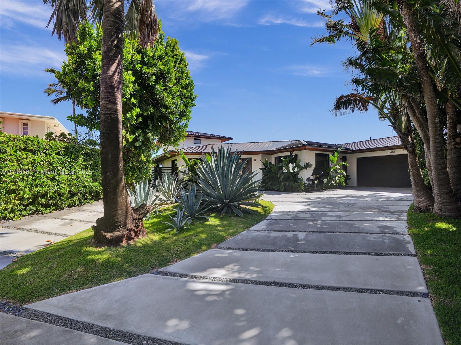 SANS SOUCI ESTATES - Residential