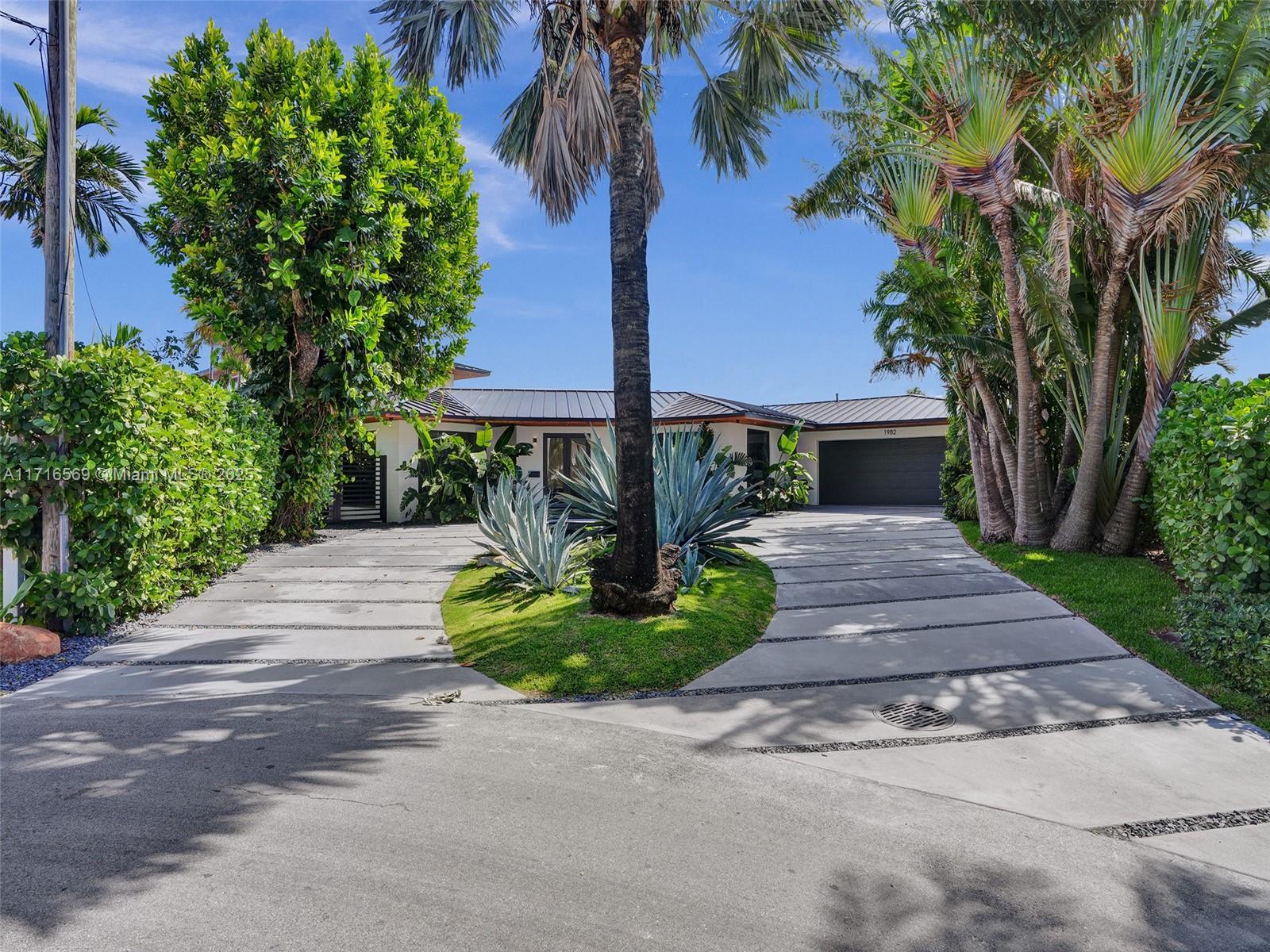 SANS SOUCI ESTATES - Residential