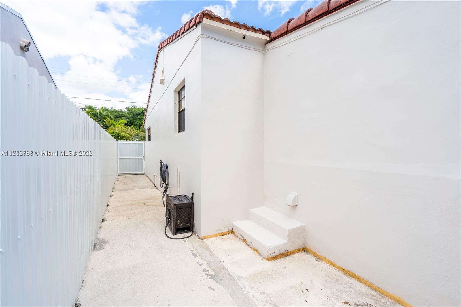 PARKDALE - Residential