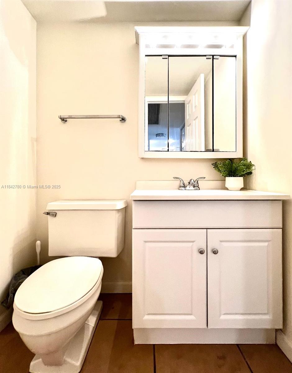 OCEAN VIEW TOWERS CONDO - Residential Lease