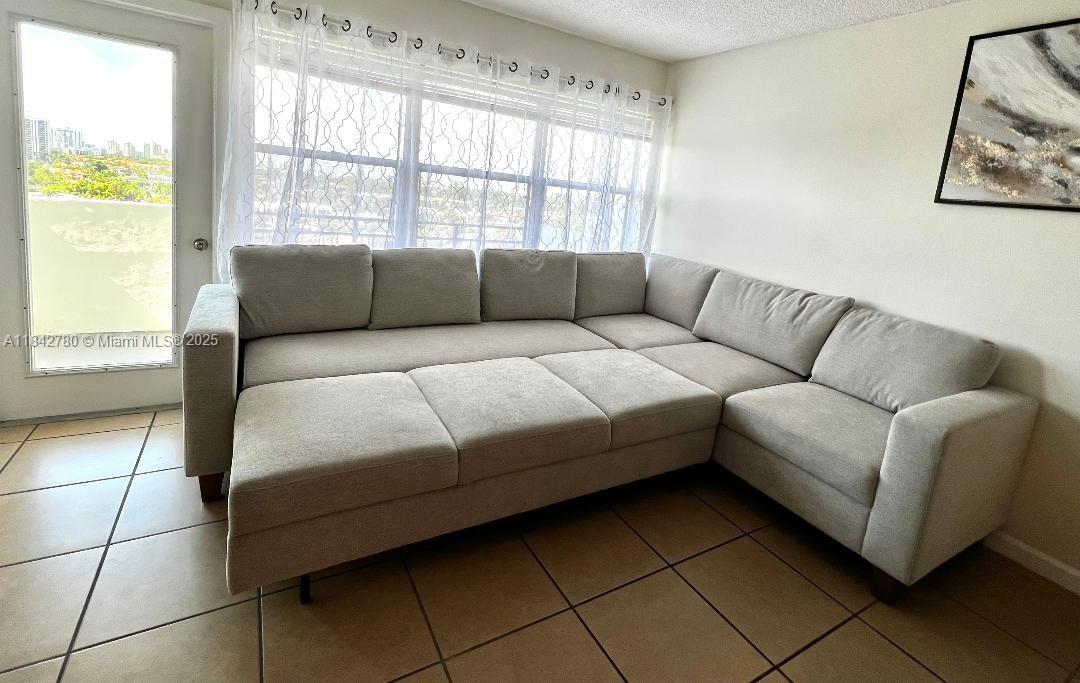 OCEAN VIEW TOWERS CONDO - Residential Lease