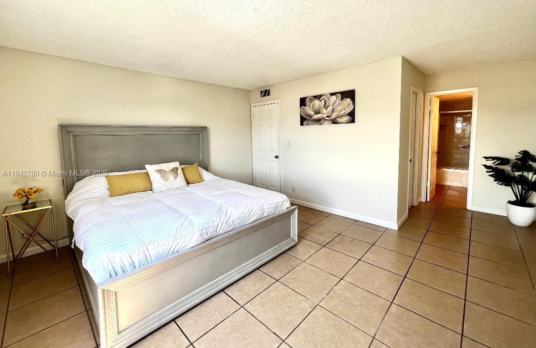 OCEAN VIEW TOWERS CONDO - Residential Lease