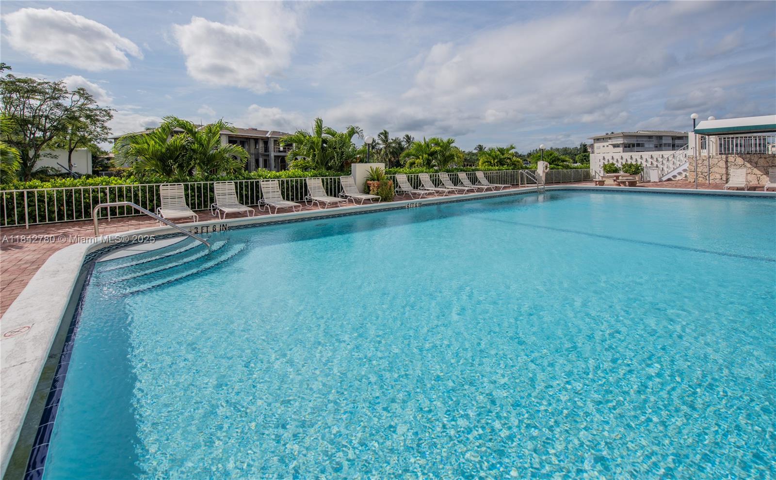 OCEAN VIEW TOWERS CONDO - Residential Lease