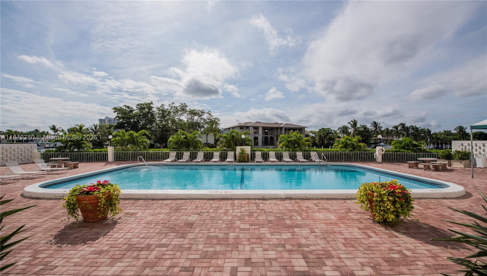 OCEAN VIEW TOWERS CONDO - Residential Lease