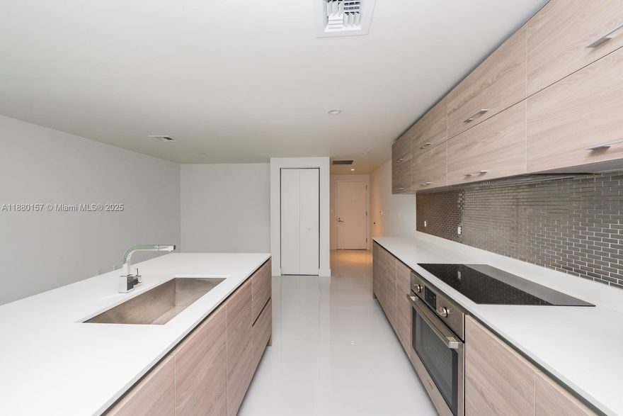 Make this beautiful 2 bedrooms / 2 bathrooms completely upgraded unit at SLS Brickell Residences your new home! You will witness the stunning panoramic views of Miami Skyline, the Bay, and the Ocean. Not to mention, you'll receive access to the exclusive SLS Hotel services. Luxurious amenities include the Rooftop Pool, Spa, and Fitness Center. Once you've stepped foot inside, it’s a guarantee you'll never want to leave. Upgrades Include: Porcelain Tile Flooring, Blackout Shades & California Closets.  See Broker's Remark