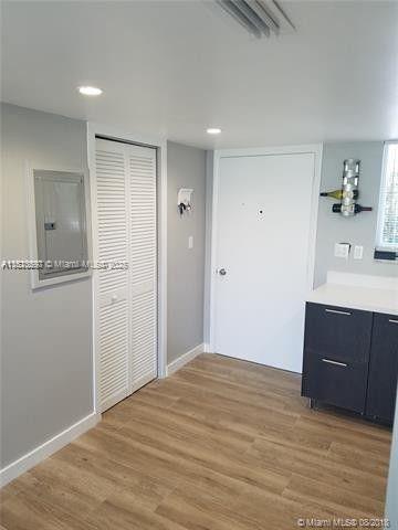 PRESIDENT OF PALM BEACH C - Residential Lease