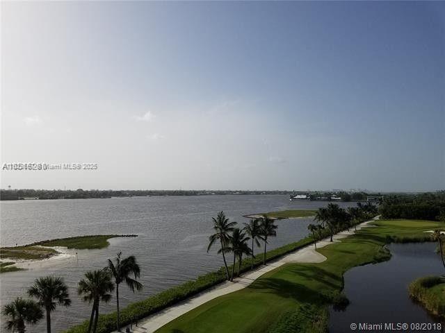 PRESIDENT OF PALM BEACH C - Residential Lease