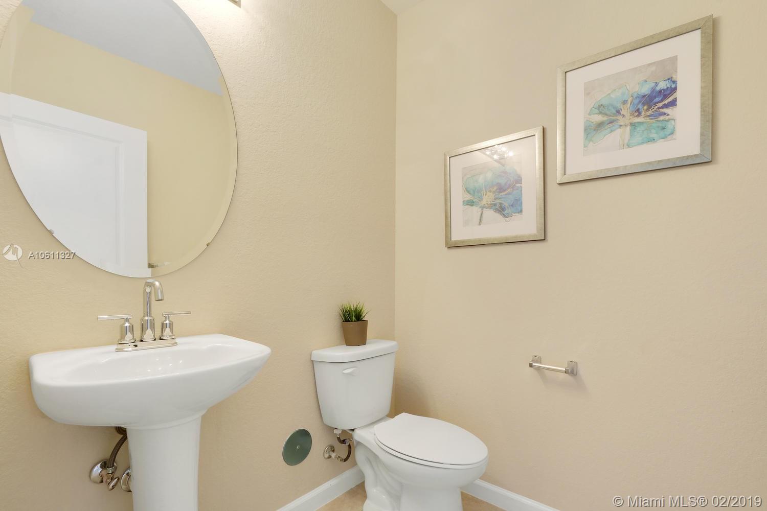 BAY GARDENS - Residential