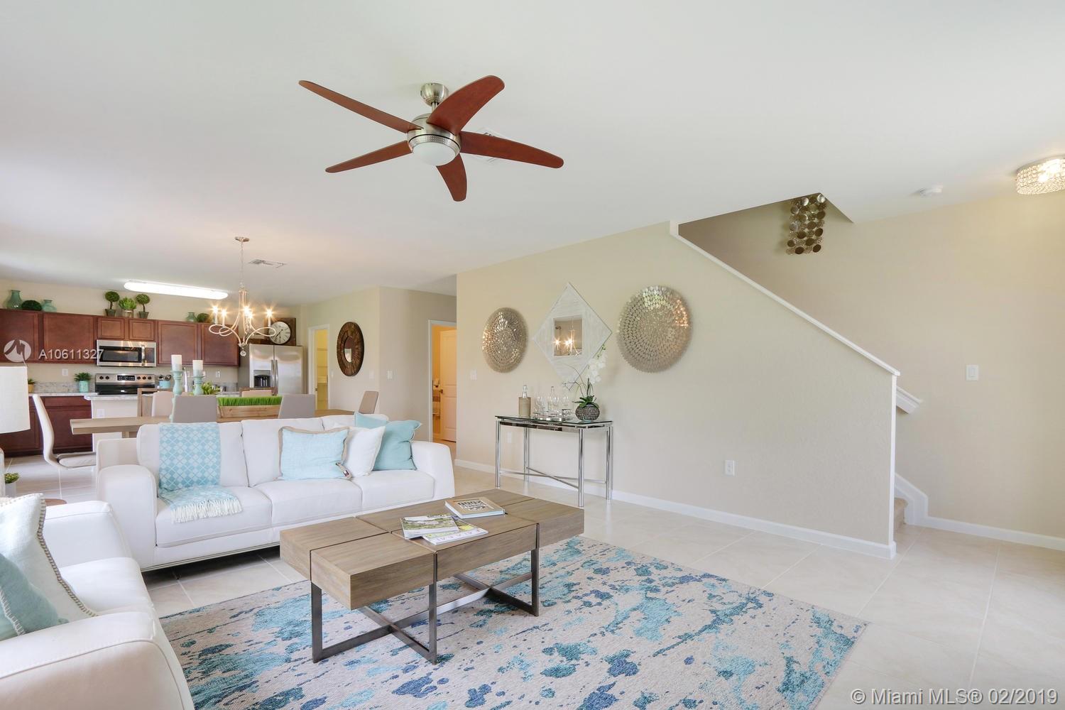 BAY GARDENS - Residential