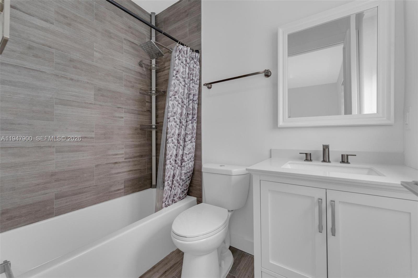 BELMONT LAKES AT DAVIE - Residential