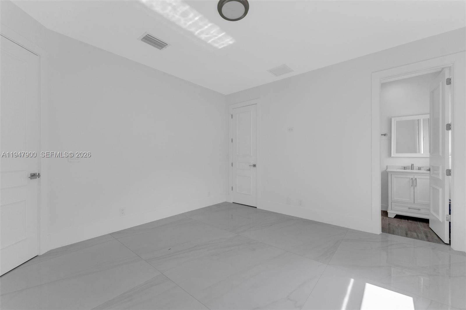 BELMONT LAKES AT DAVIE - Residential