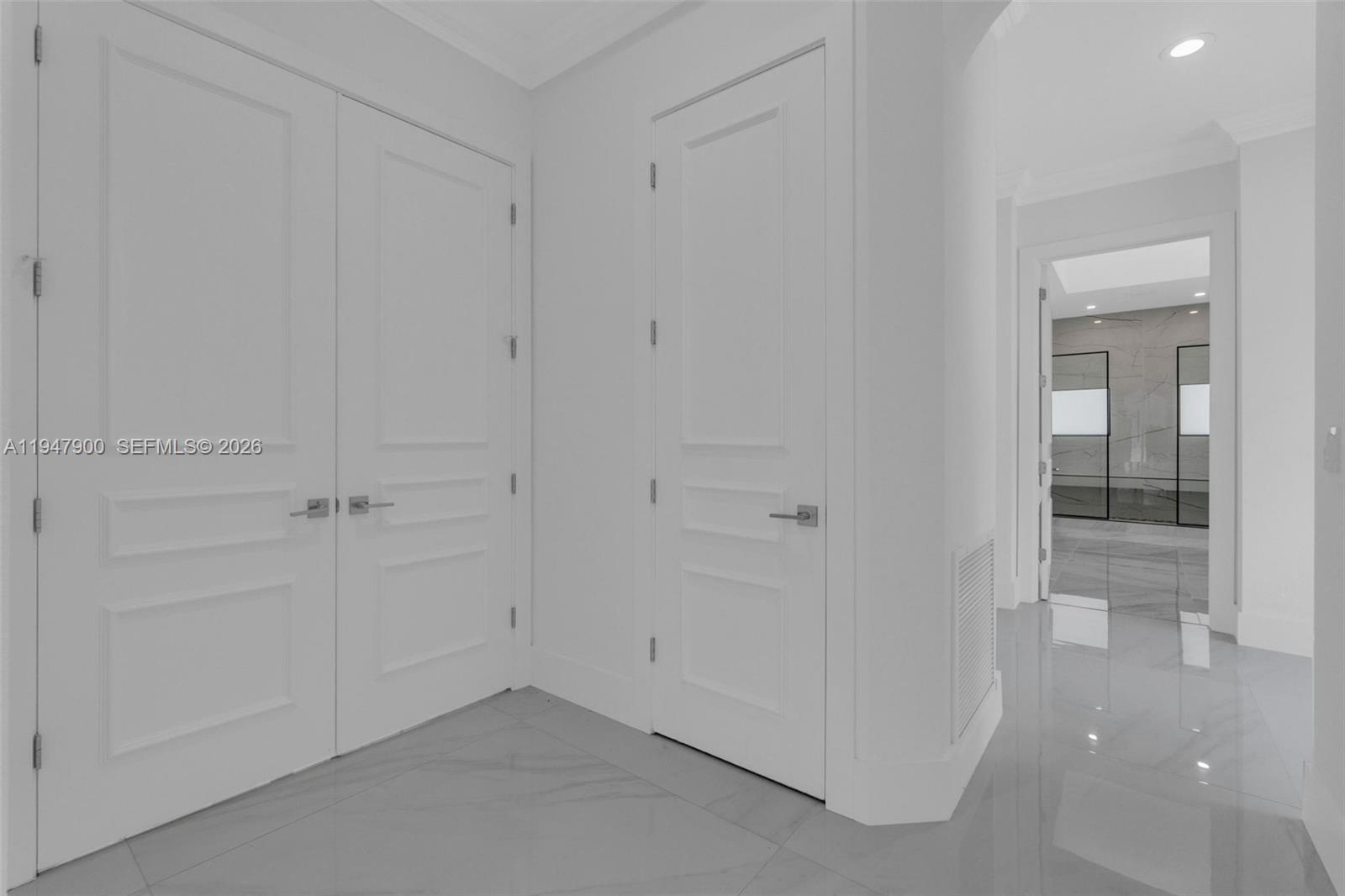 BELMONT LAKES AT DAVIE - Residential