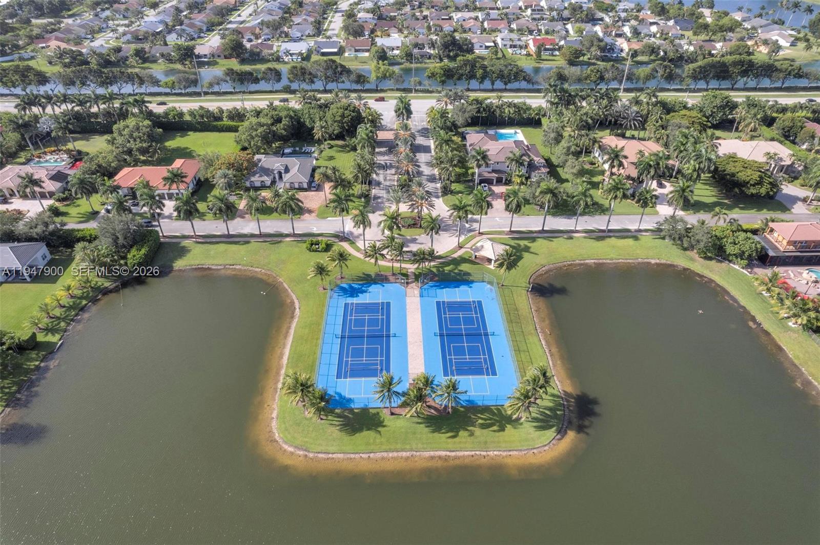 BELMONT LAKES AT DAVIE - Residential