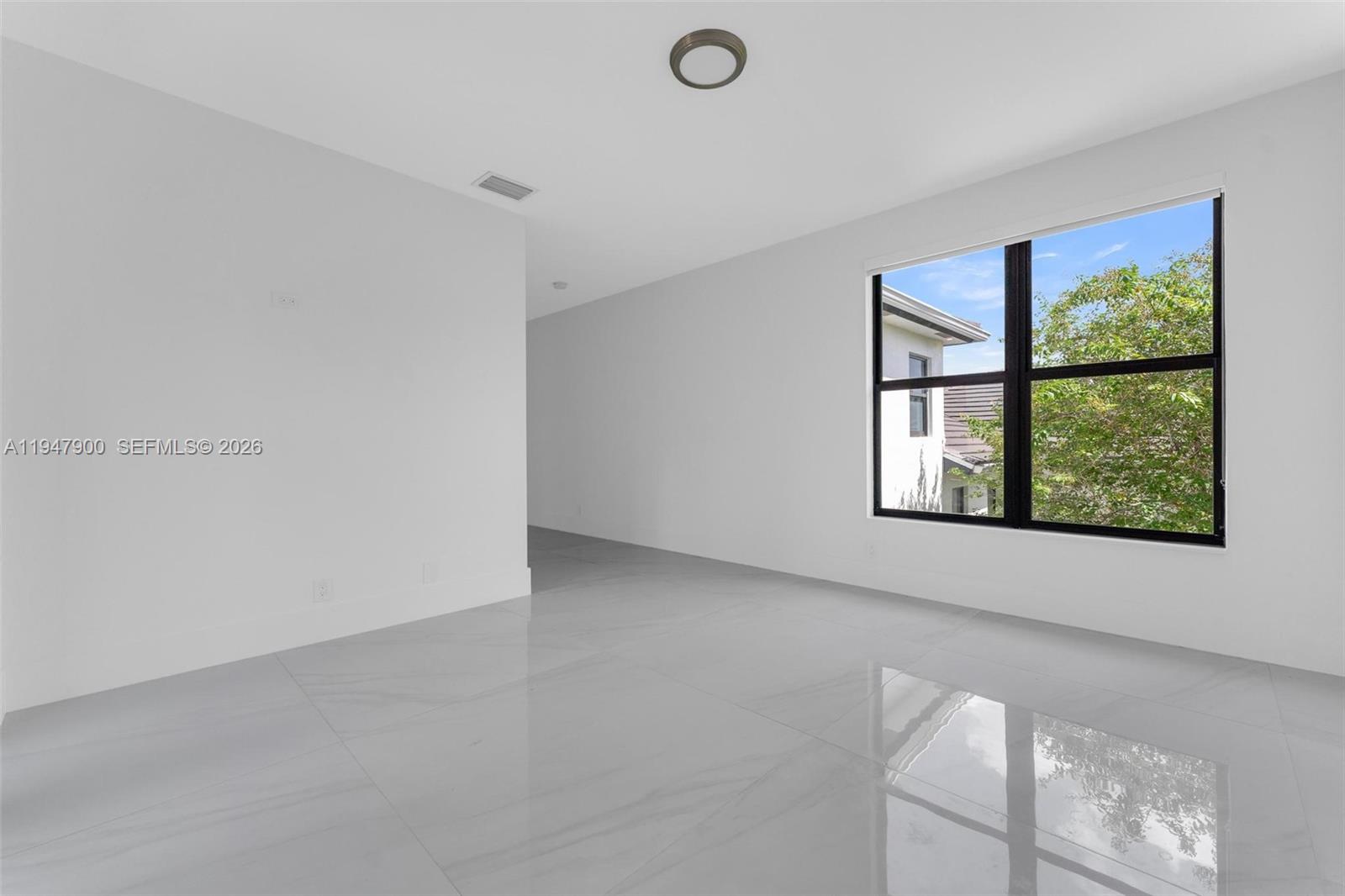 BELMONT LAKES AT DAVIE - Residential