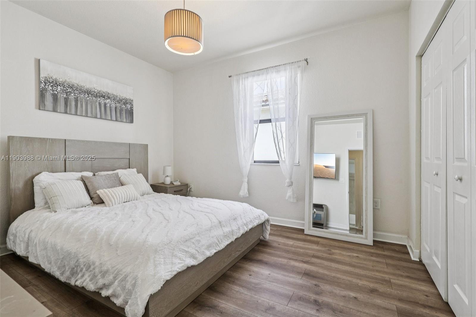 LAKES BY THE BAY FAYE REP - Residential