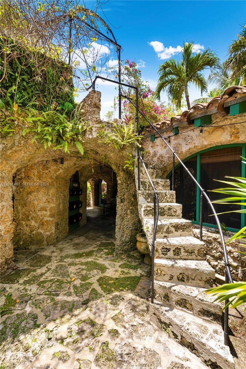 Coral Gables Riviera Sec - Residential