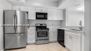 VILLAS DE TUSCANY CONDO - Residential Lease