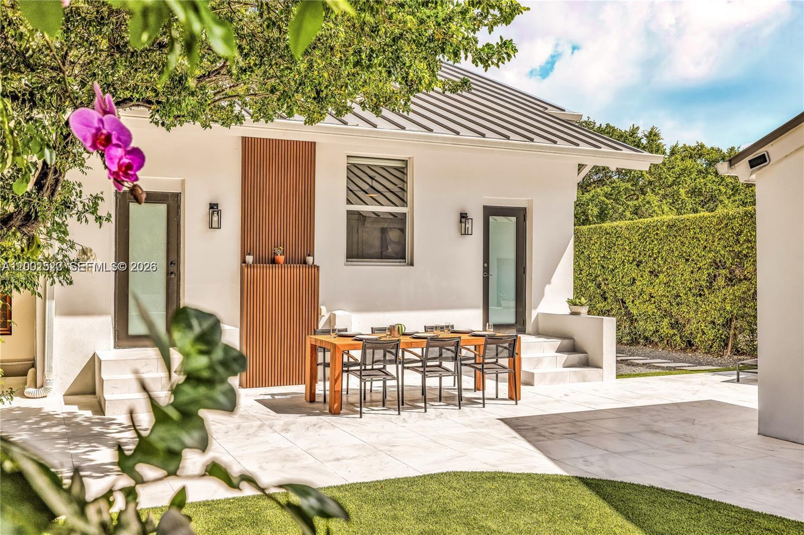 EL PORTAL SEC 7 - Residential Lease