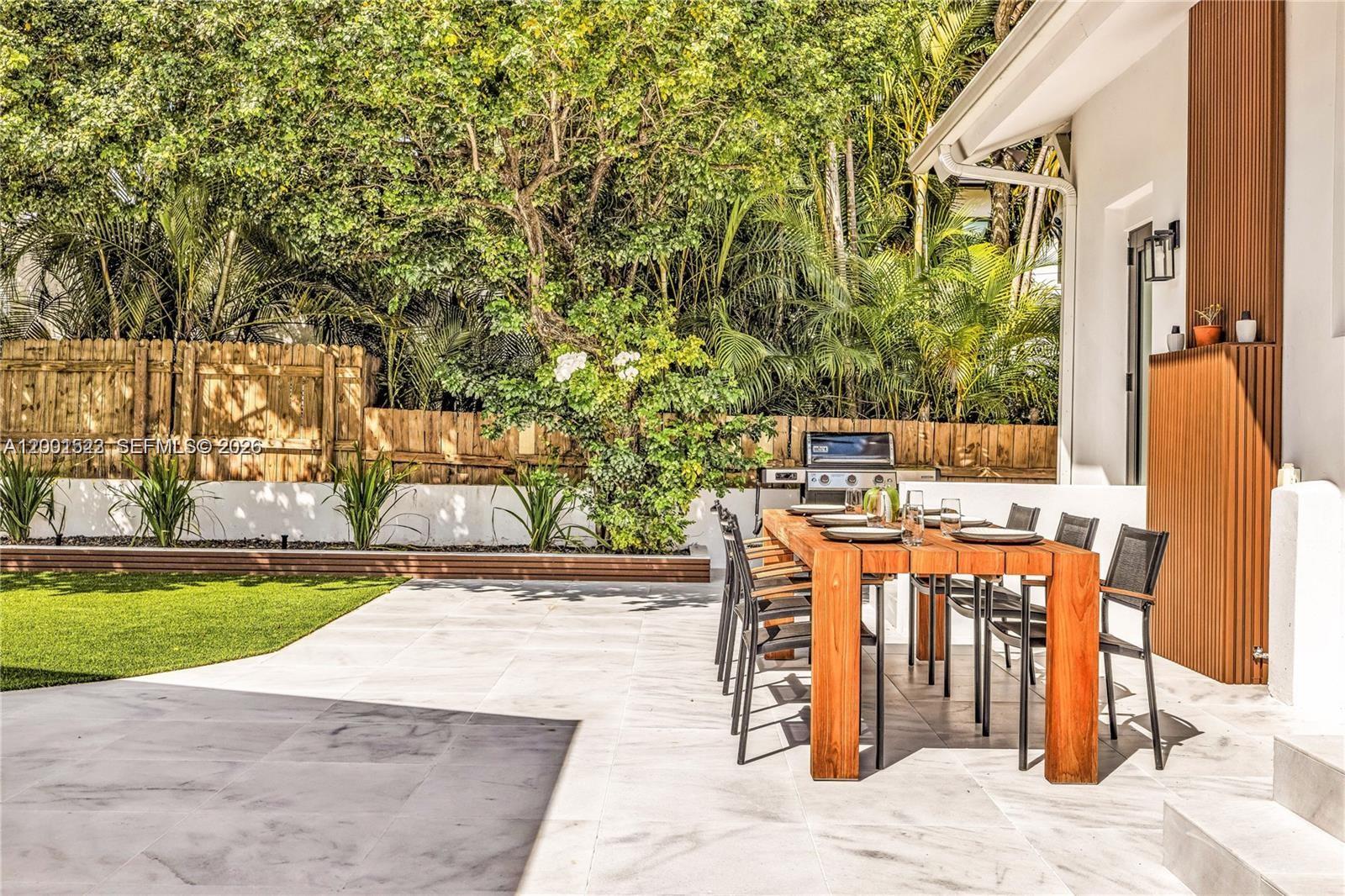 EL PORTAL SEC 7 - Residential Lease