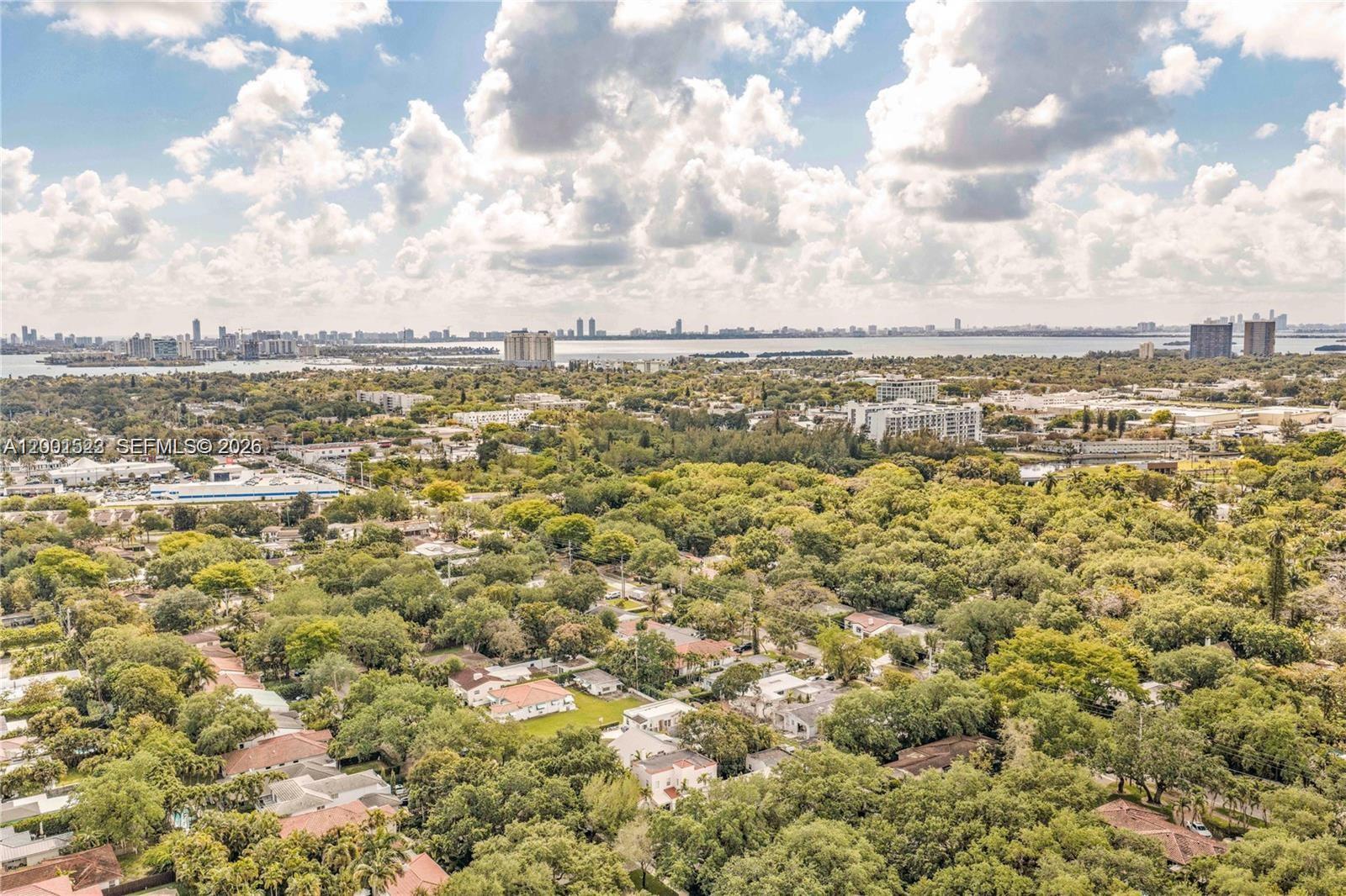 EL PORTAL SEC 7 - Residential Lease