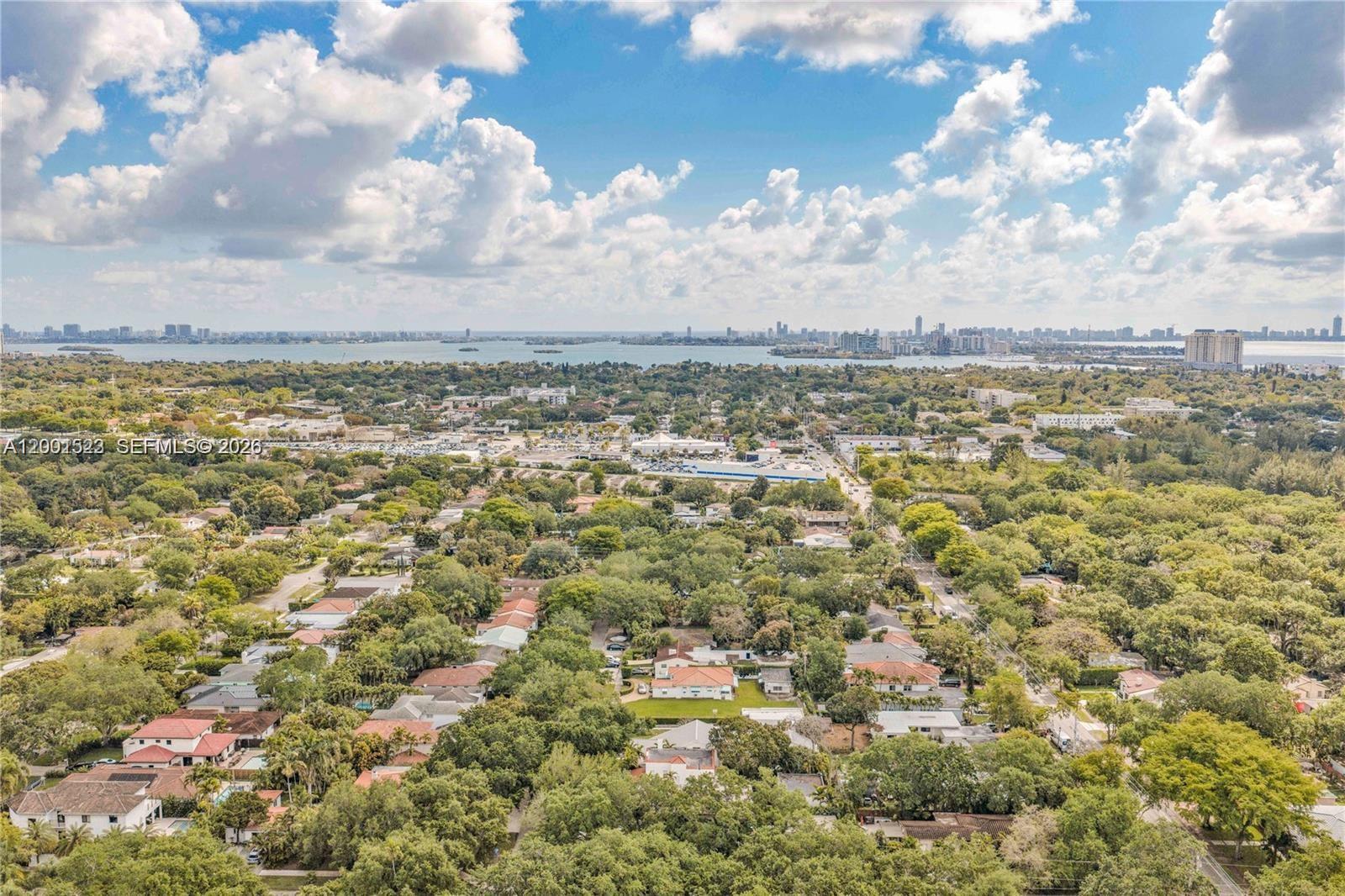 EL PORTAL SEC 7 - Residential Lease